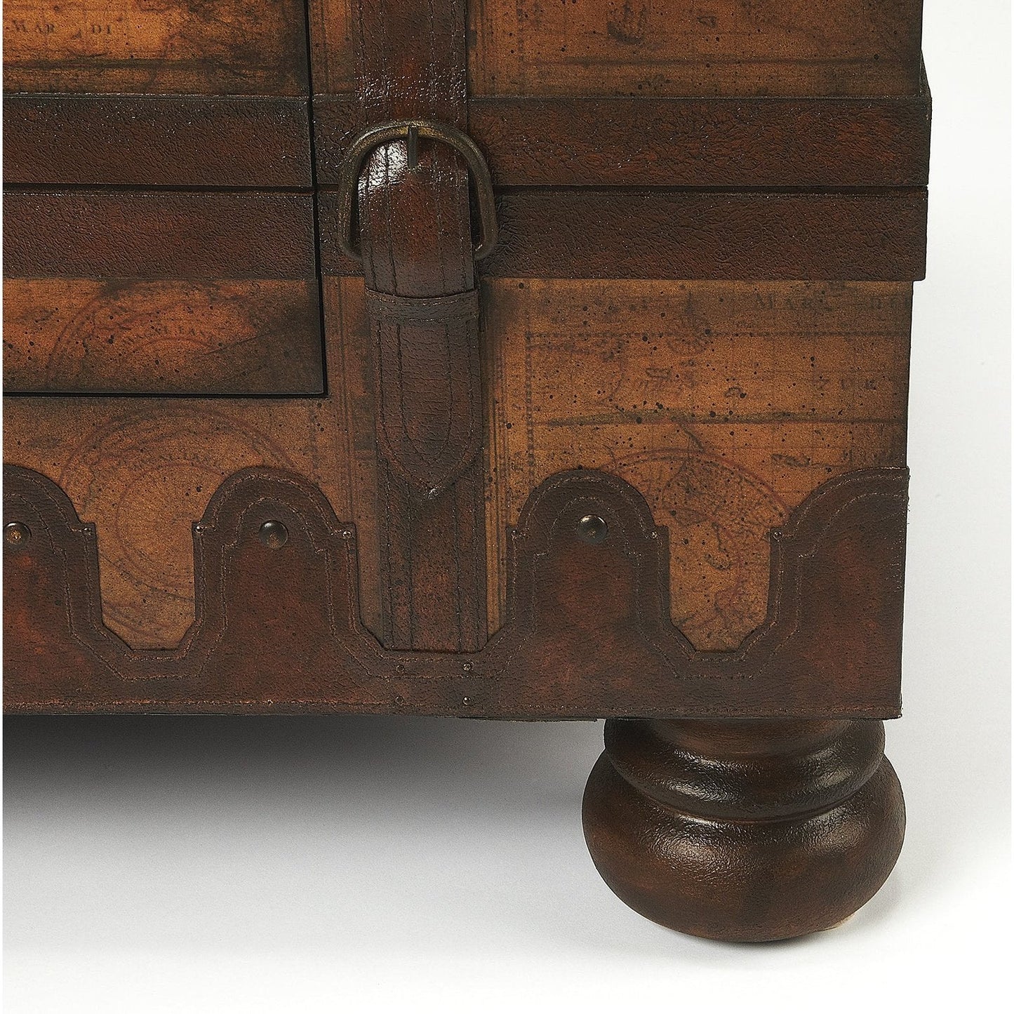Butler Specialty Company Vasco Old World Map Trunk Table, Light Brown  - 576070