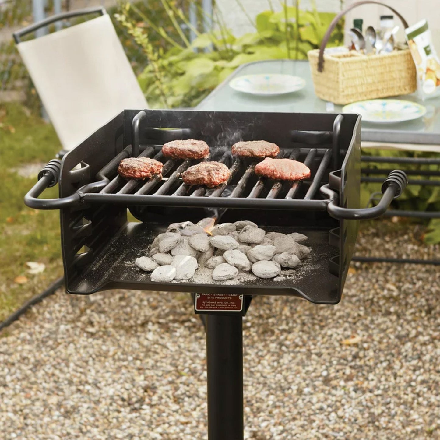 Pilot Rock H-16 B6X2 Park Style Outdoor BBQ Charcoal Grill w/ Swivel, 4 Pack - 415872