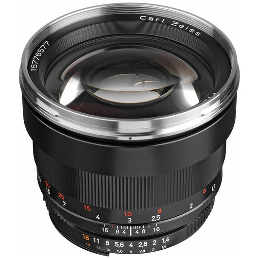 Zeiss ZF.2 85mm f1.4 Apo Planar - 3977