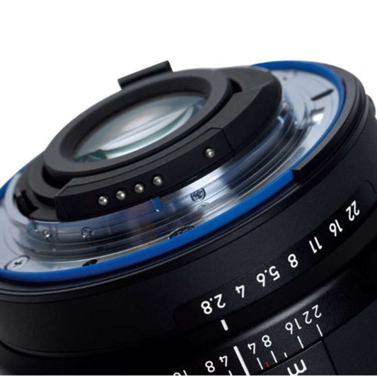 Zeiss ZF.2 21mm f2.8 Milvus - 3989