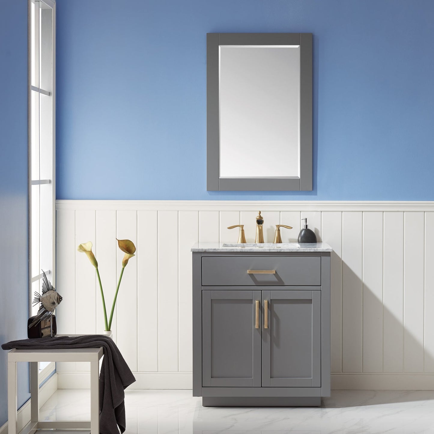 Altair Designs 30" single vanity with top - 531030-WH-CA-NM