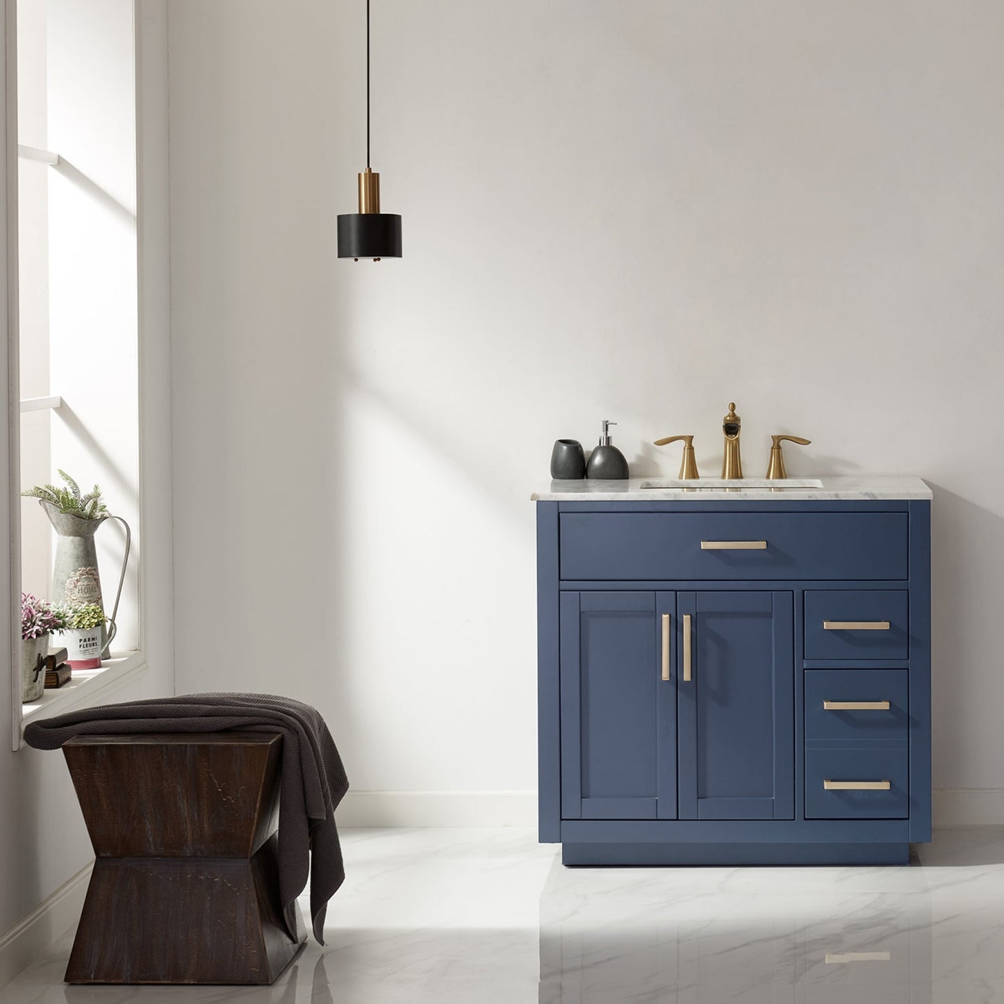 Altair Designs 36" single vanity with top - 531036-WH-CA-NM