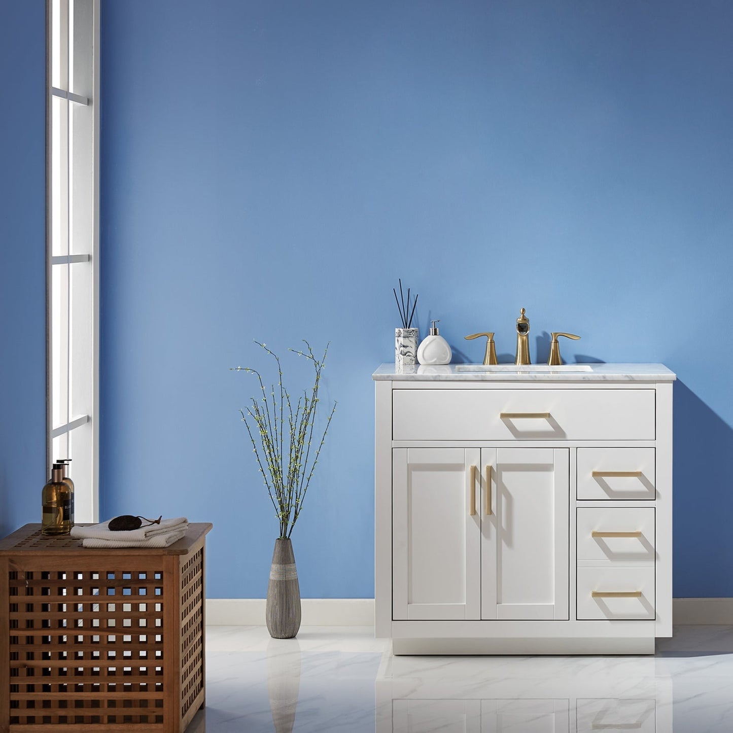 Altair Designs 36" single vanity with top - 531036-WH-CA-NM