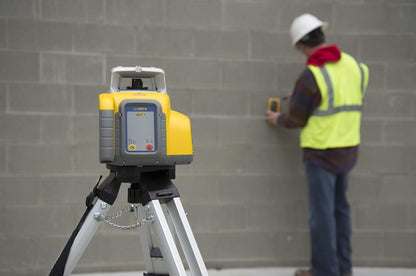 Spectra Precision LL300N Laser Level, Self Leveling Kit with HL450 Receiver, Clamp, Alkaline Batteries - LL300N