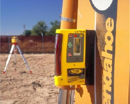 Spectra Precision CR600 Combination Laser Level Receiver with Rod Clamp, Magnetic Mount, Batteries, Waterproof, Lightweight, Bright LED Indicators - CR600