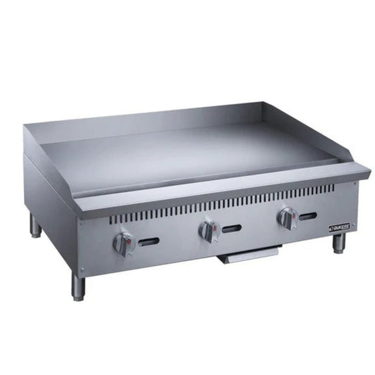 Dukers DCGM48 48" Gas Countertop Four Burner Griddle 120,000 BTU - DCGM48