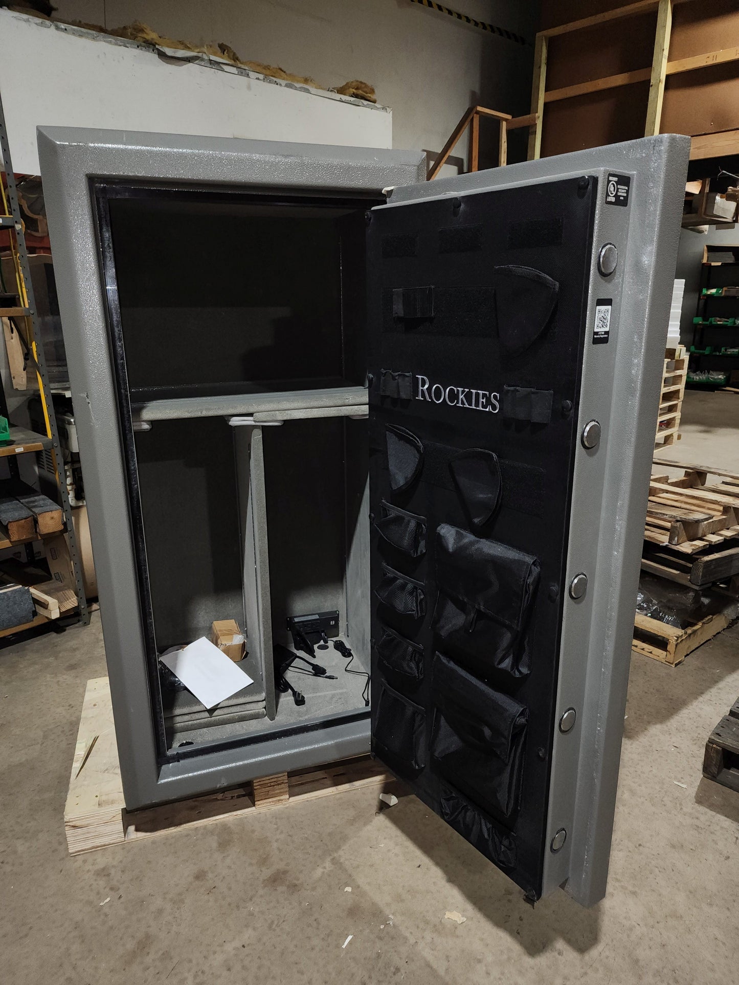 Hayman  Rockies Gun Safe Blemished - RK-5930