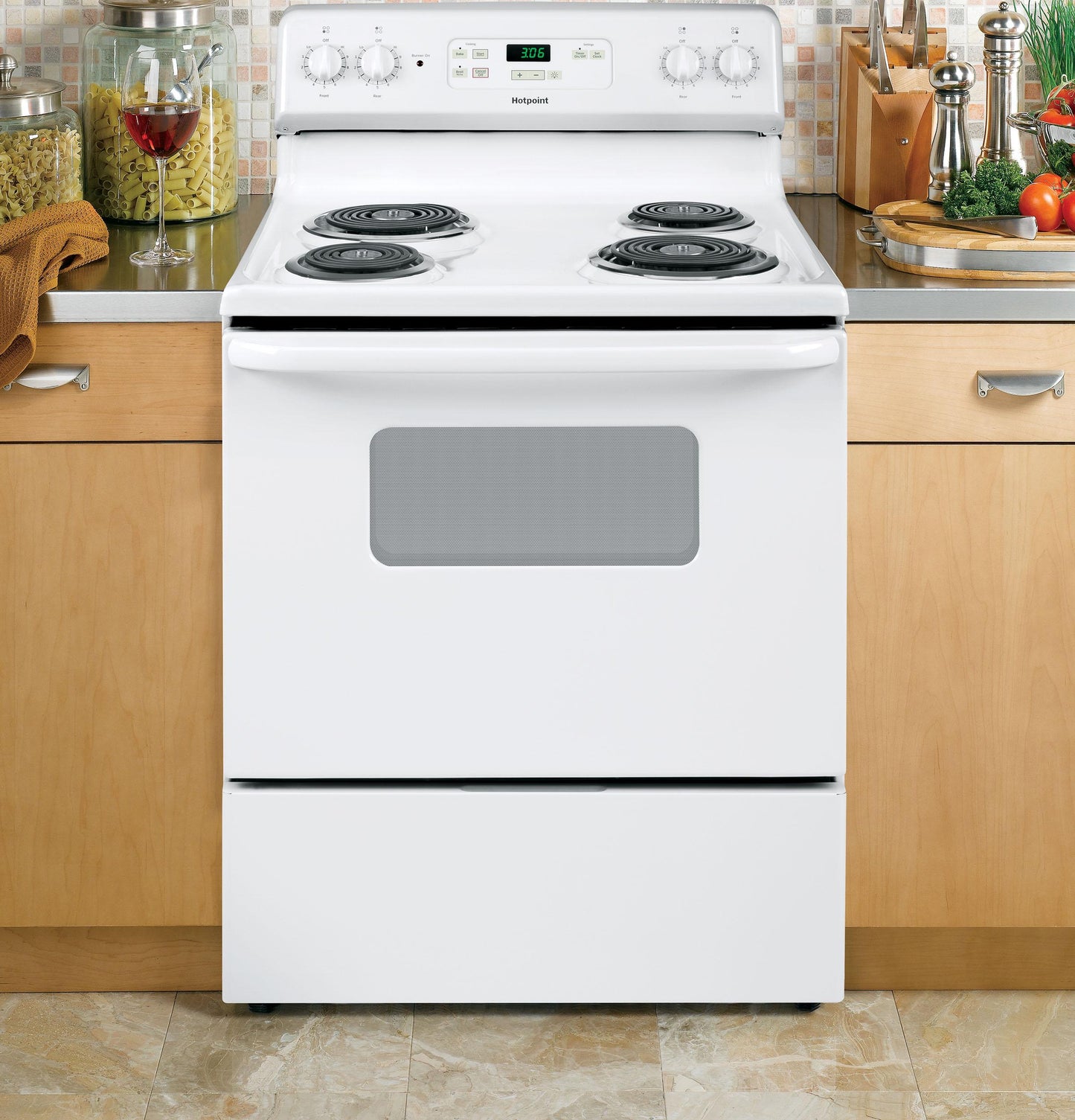 HOTPOINT Hotpoint ENERGY STAR 30" Free-Standing Standard Clean Electric Range White - RBS360DMWW