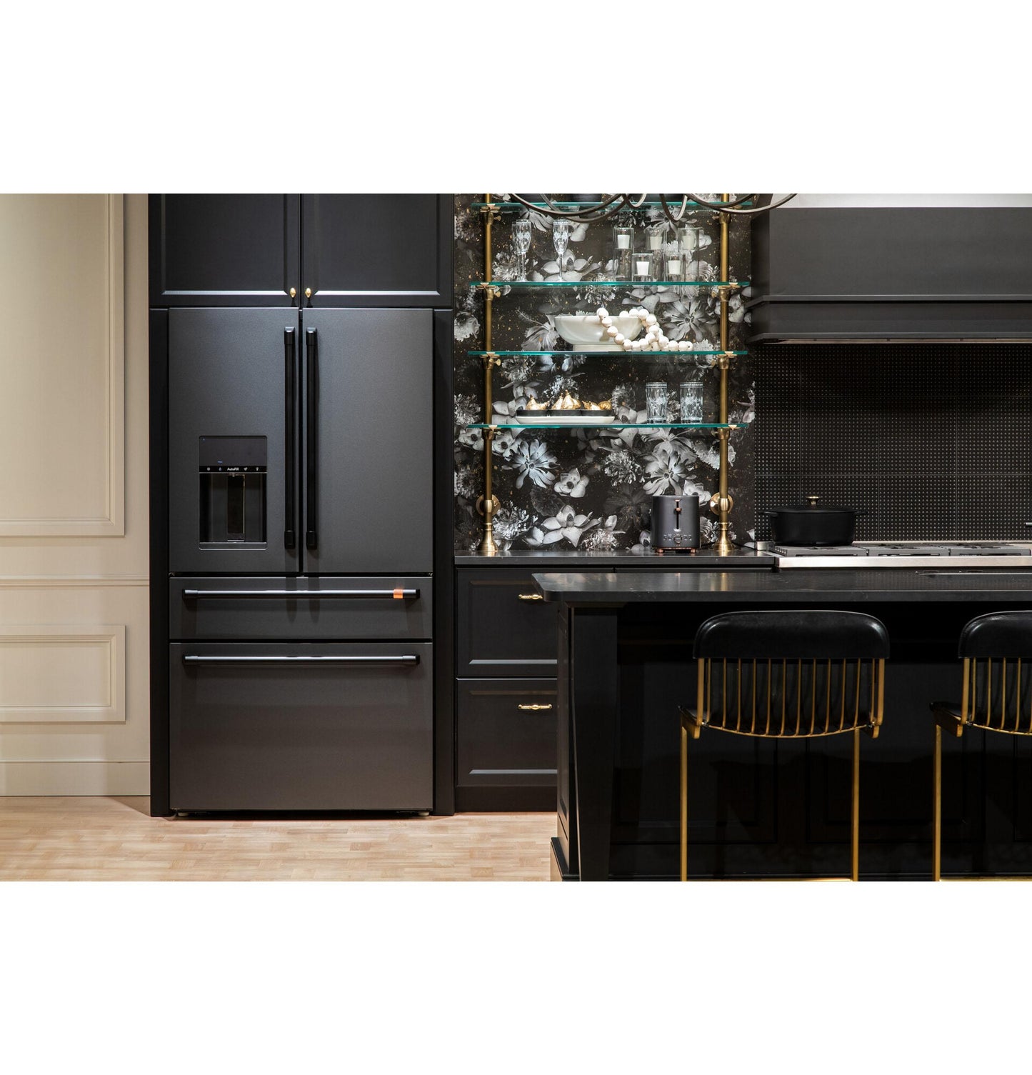 CAFE CVE28DP3ND1 CAFé™ ENERGY STAR® 27.8 Cu. Ft. Smart 4-Door French-Door Refrigerator Black
