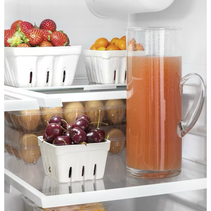 GE 27-cu ft French Door Refrigerator with Ice Maker and Water dispenser (White) ENERGY STAR