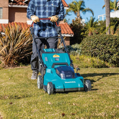 Makita  36V LXT 19 In. Lawn Mower Self-Propelled Kit with 4 Batteries - XML14CT1
