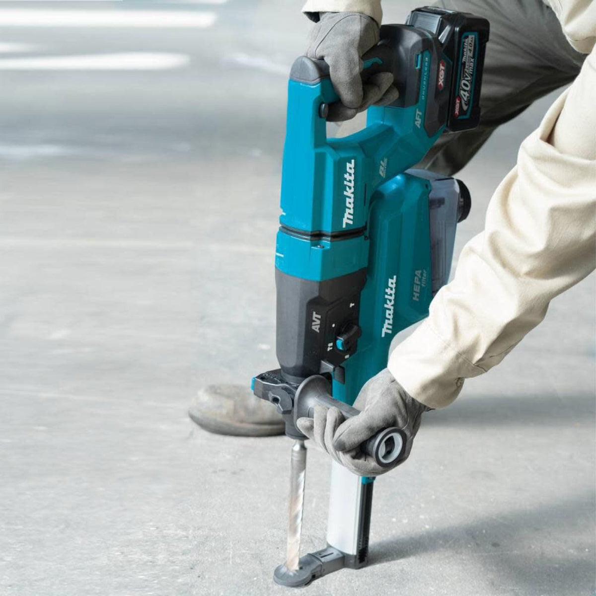 Makita 40V Max XGT️ 1-1/8in AVT Rotary Hammer Kit with Dust Extractor - GRH07M1W
