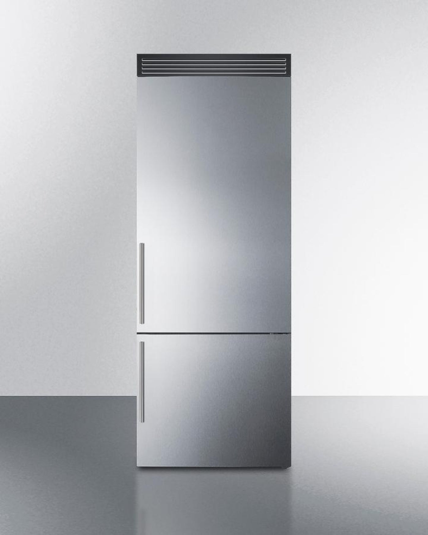 GE APPLIANCES AJCM12DWJ GE230/208 Volt Built-In Cool-Only Room Air Conditioner Gray - AJCM12DWJ