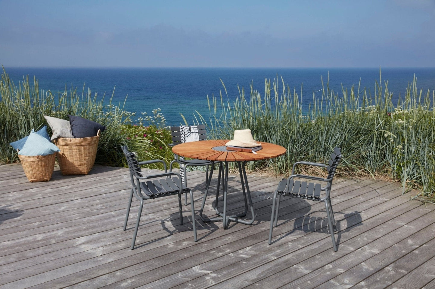HOUE ReCLIPS Outdoor Dining Chair - Procure Décor