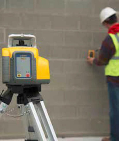 Spectra Precision Laser Level Kit - 15ft Grade Rod/Inches and Tripod - LL300N-2