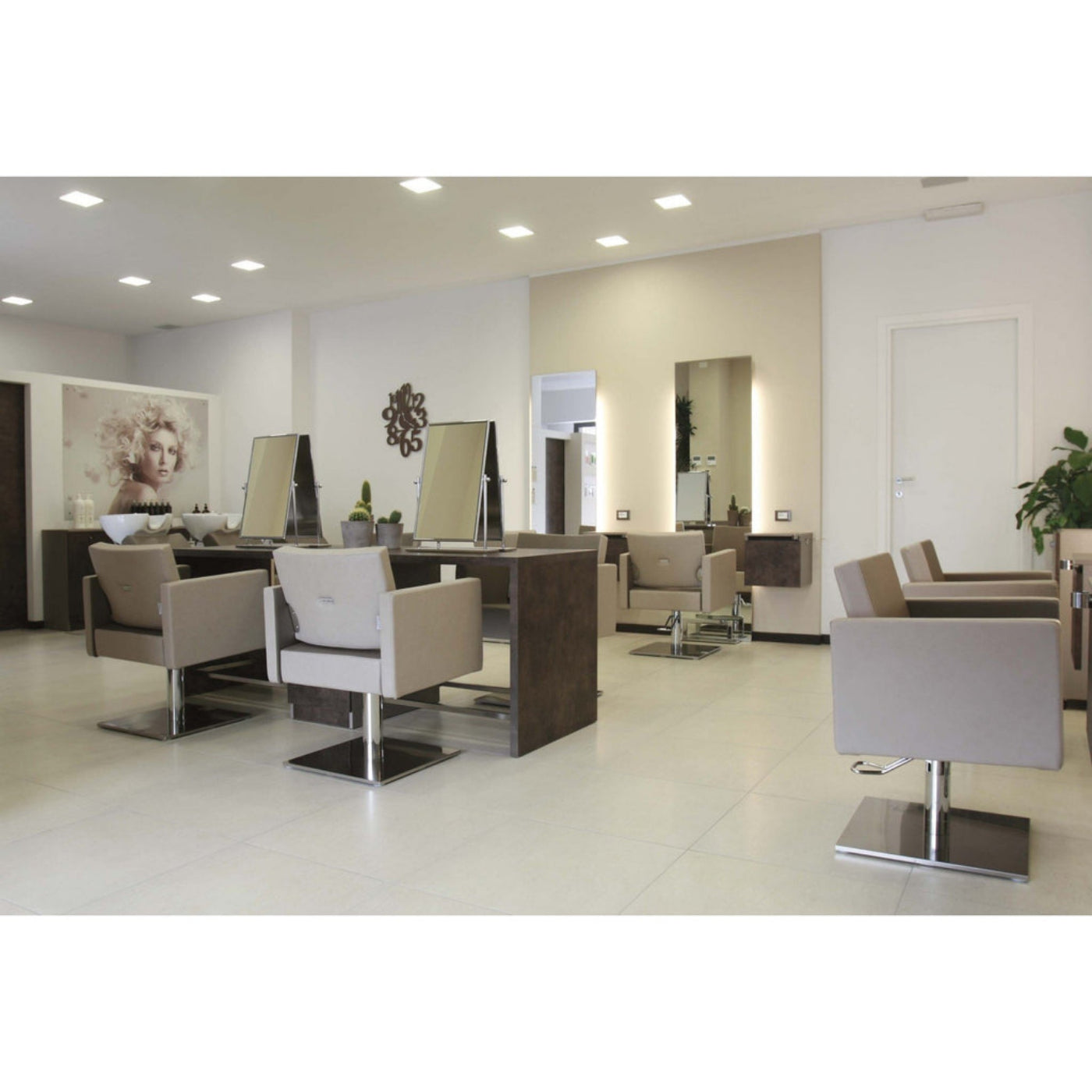 Salon Ambience Square Styling Chair